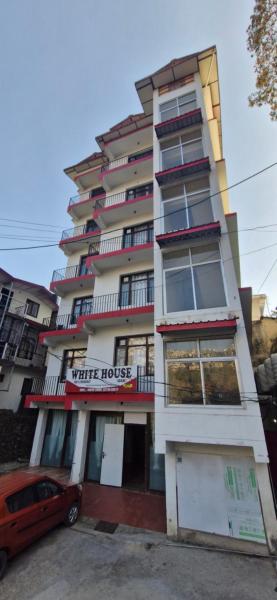 Hotel White Villa